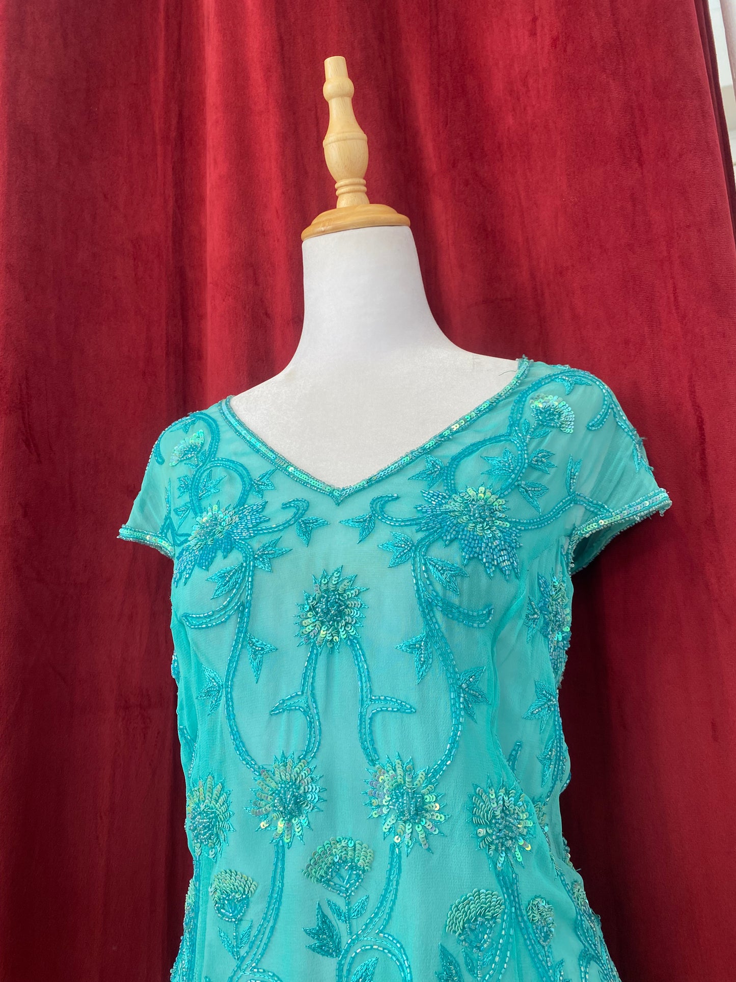 100% silk teal handbeaded top 🩵