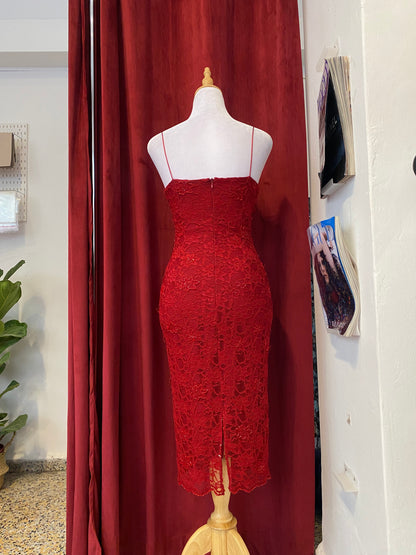 Red lace sequin bodycon dress 🌹