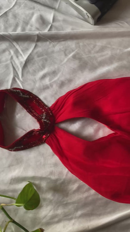 100% silk brand new Allure gown